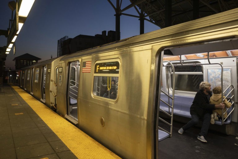 Trump Administration Threatens to Pull MTA Funding over Subway Crime