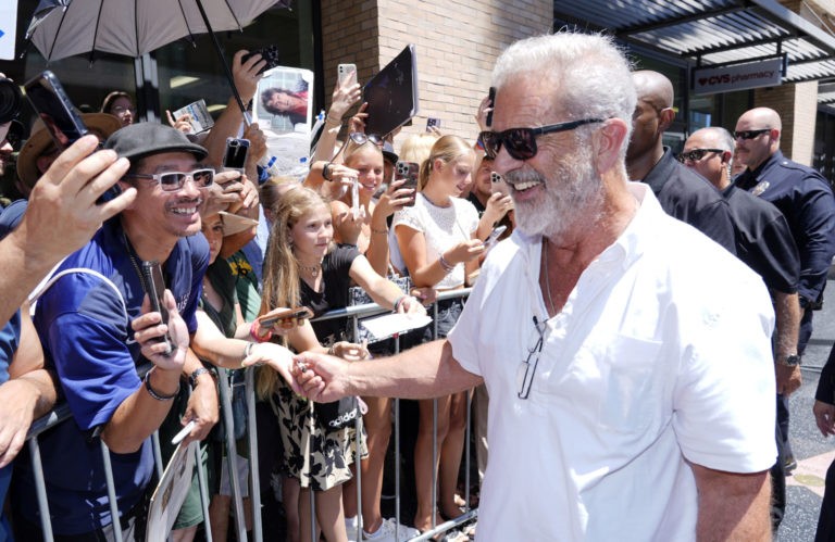 Trump Vows to Help ‘Troubled’ Hollywood w/ Mel Gibson, Jon Voight and Sylvester Stallone