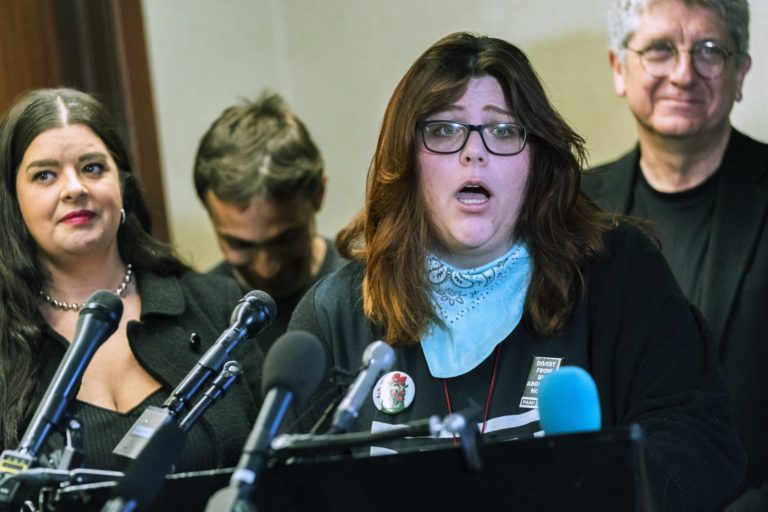Trump Pardons Pro-Life Activists Targeted by Biden DOJ for Praying in Front of Abortion Clinics
