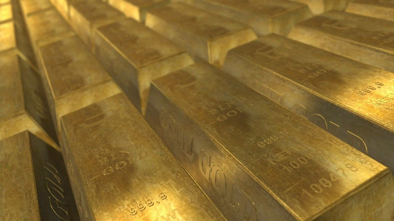 How Much Gold Is Moving From London to New York?