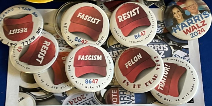 Buttons from a Democrat booth at an Ohio county fair call for Trump's assassination.