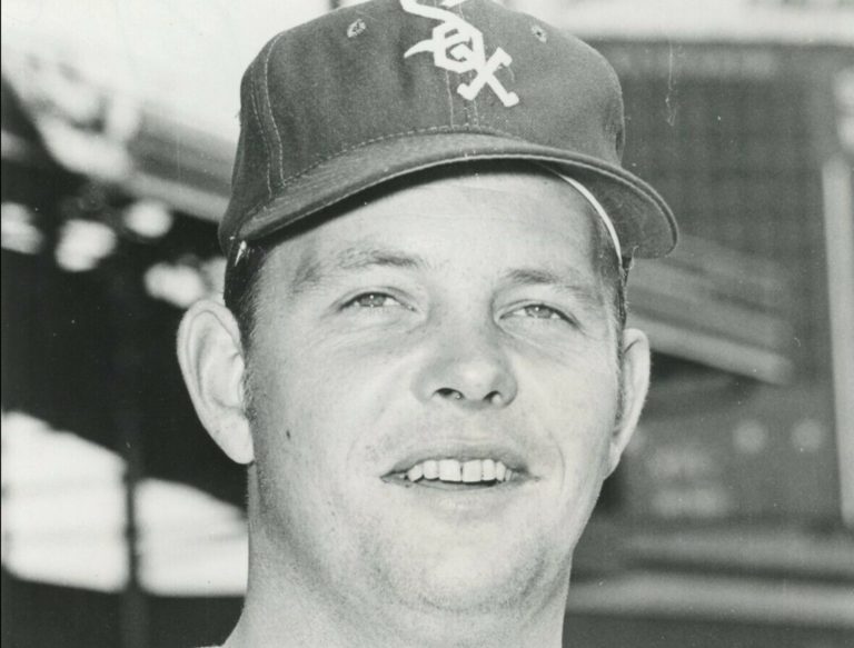 Wilbur Wood, Ironman Knuckleballer for the White Sox, Is Dead at 84