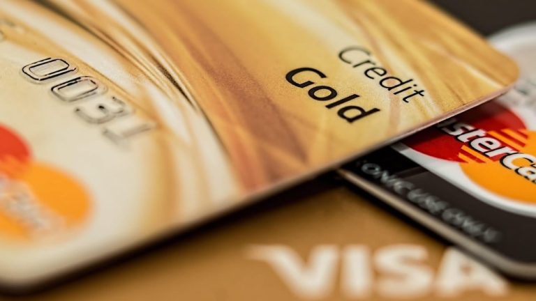 Americans Borrowed A Lot to Pay for Christmas 2025