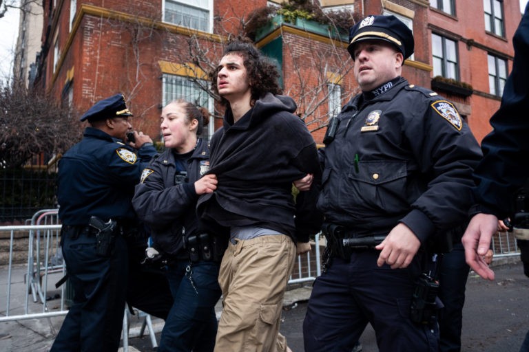 Men Who Brought Explosives to NYC Protest Cited Islamic State as Inspiration, Complaint Says