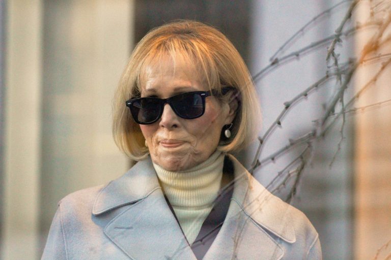 Trump, DOJ Ask Supreme Court to Upend E. Jean Carroll Judgment