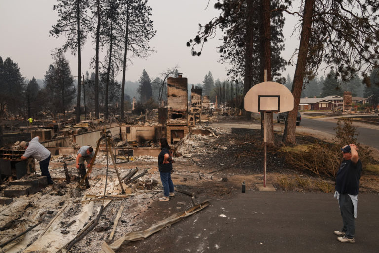 About 90,000 Evacuated During Hawk Fire in Reno Area